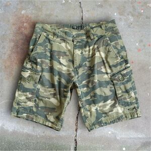 Oakley Green Camo Cargo Shorts Size 33 Grunge Army 9” Inseam